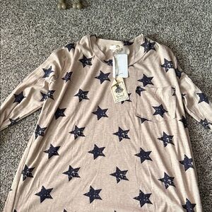 Easel Tan Star Print Long Sleeve Tee
